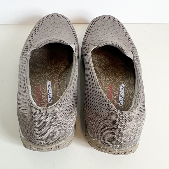 Skechers Reggae Fest Willows Comfort Shoes Size 7.5 Relaxed Fit Taupe Tan - Picture 5 of 9